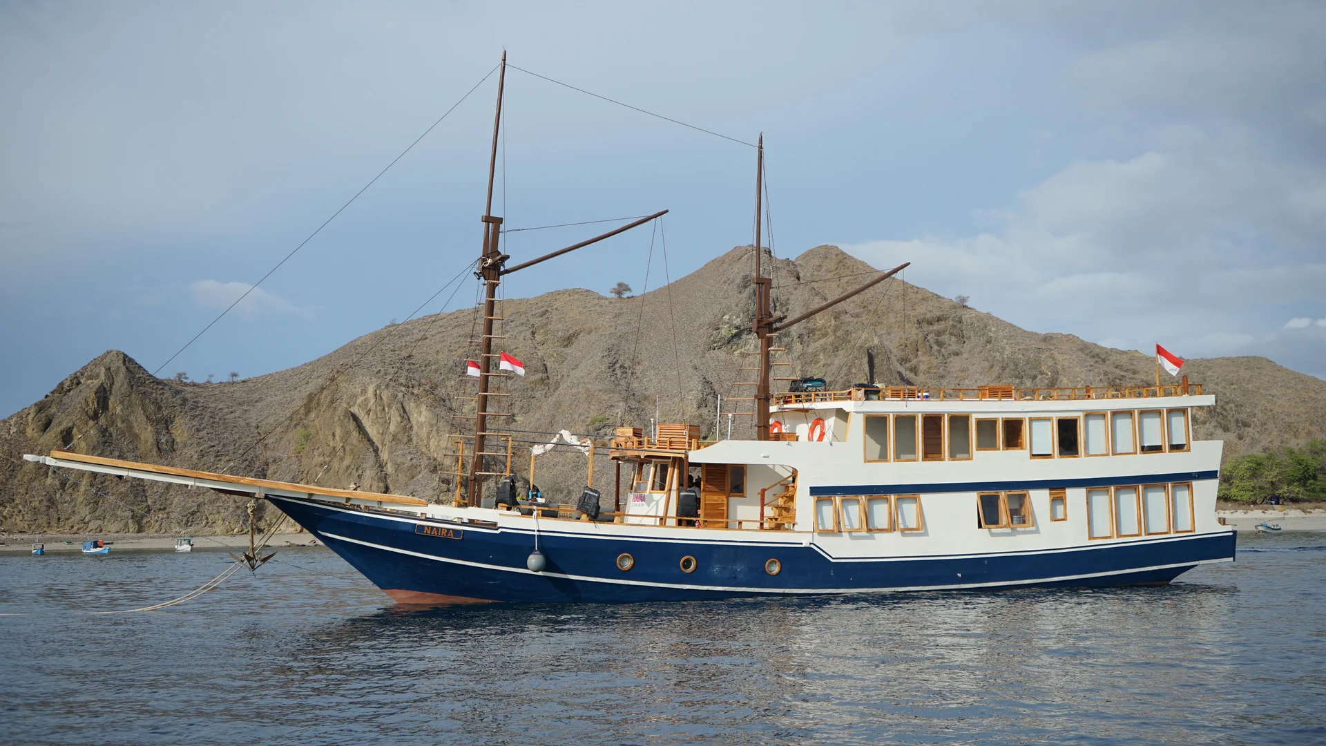 Phinisi boat Deluxe Phinisi 28 - Naira in Labuan Bajo