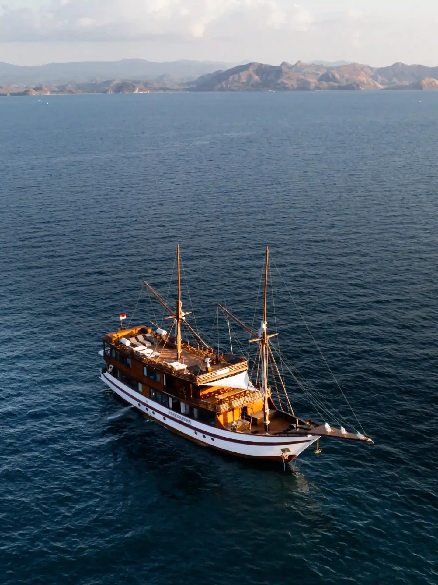 Neptune Luxury Charter Komodo Private Escape