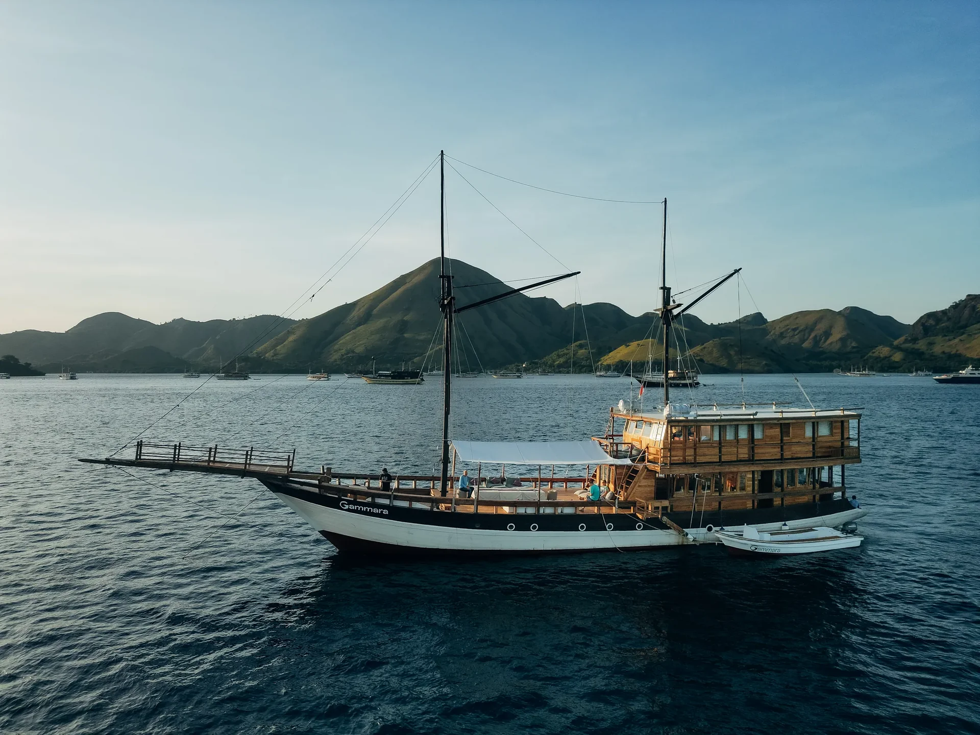 Private Charter - Deluxe 18 - Gammara