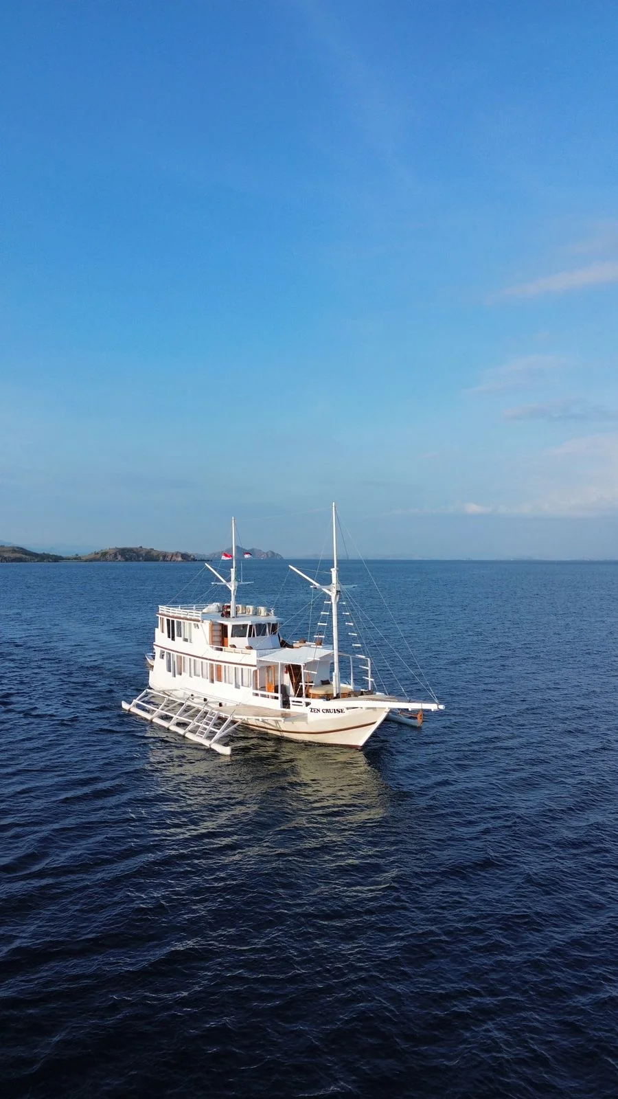 Private Charter - Deluxe 27 - Zada Zen