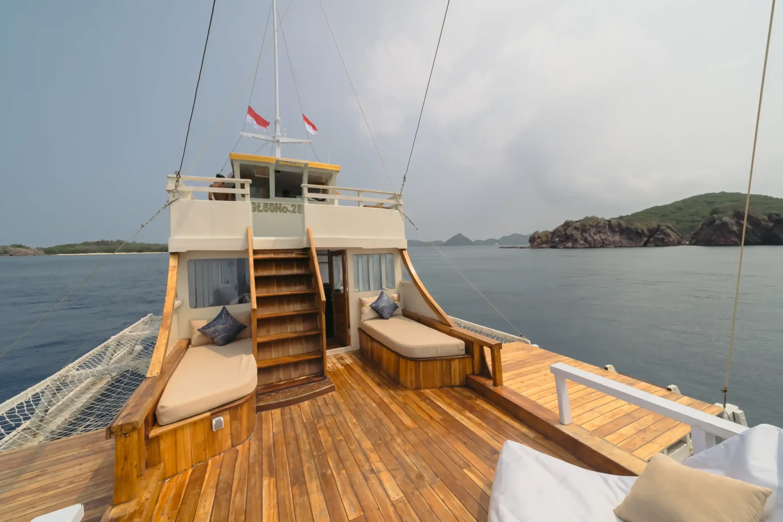 Private Charter - Deluxe 08 - Zada Mega