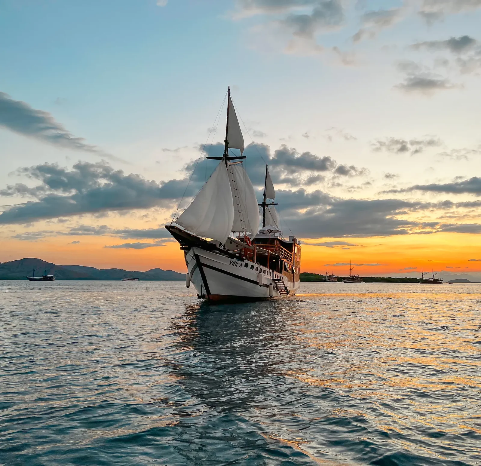 Private Charter - Luxury 09 - Vinca