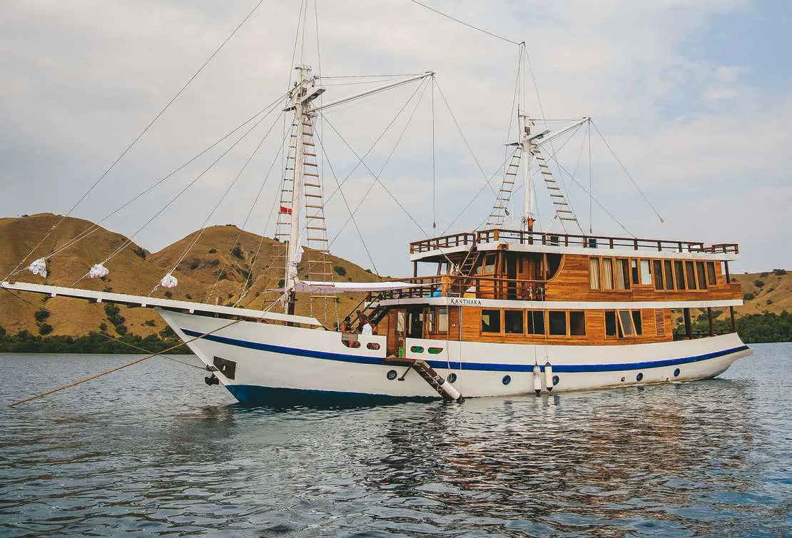 Private Charter - Luxury 22 - Kanthaka