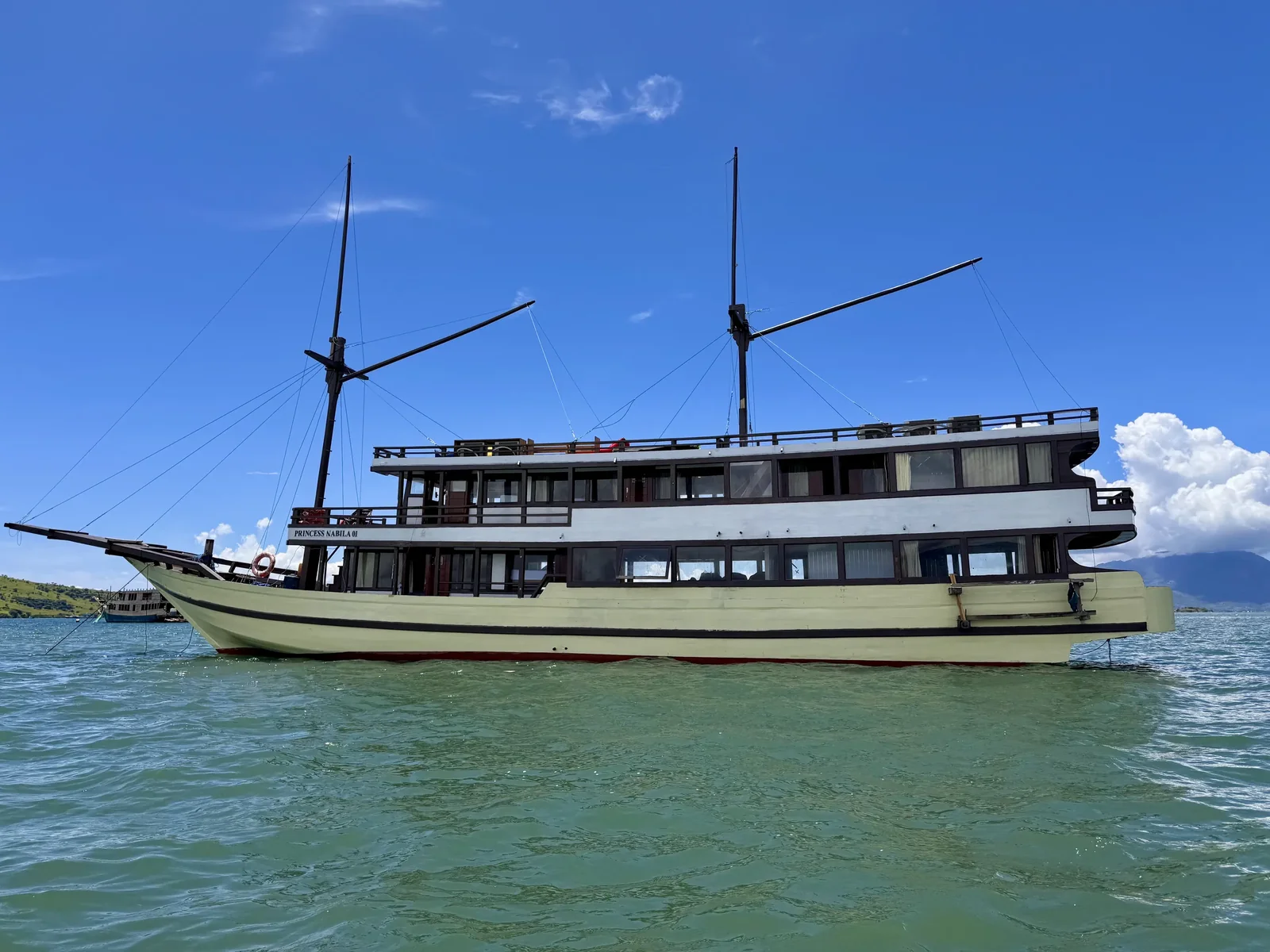 Private Charter - Superior 07 - Princess Nabila