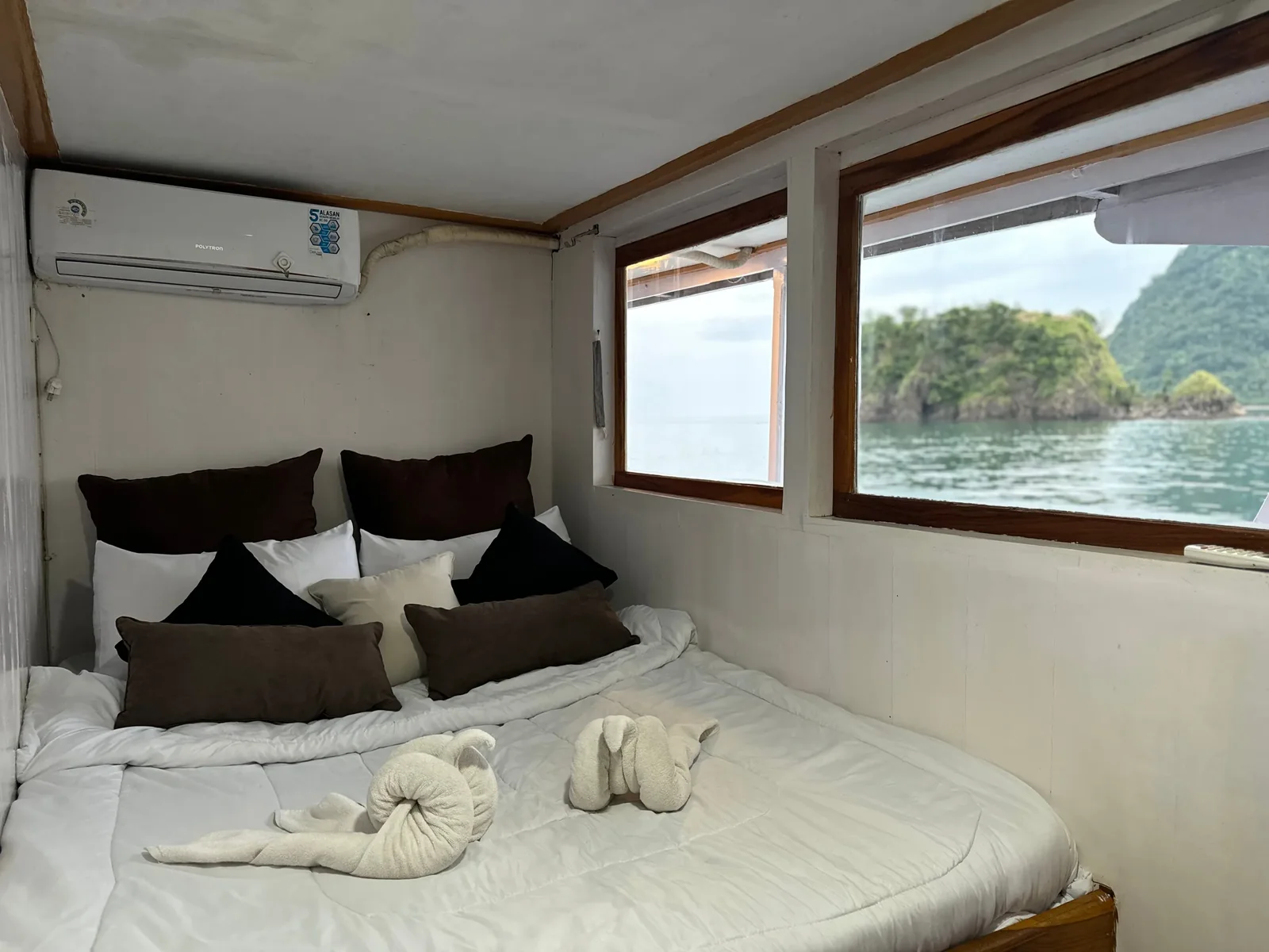 Private Charter - Superior 27 - Umami