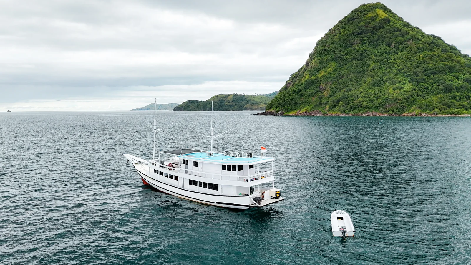 Private Charter - Superior 31 - Deden Putra