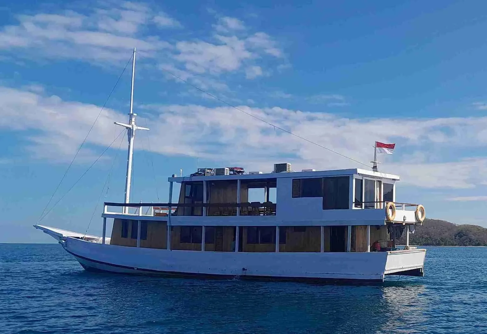 Private Charter - Superior 35 - Asterix
