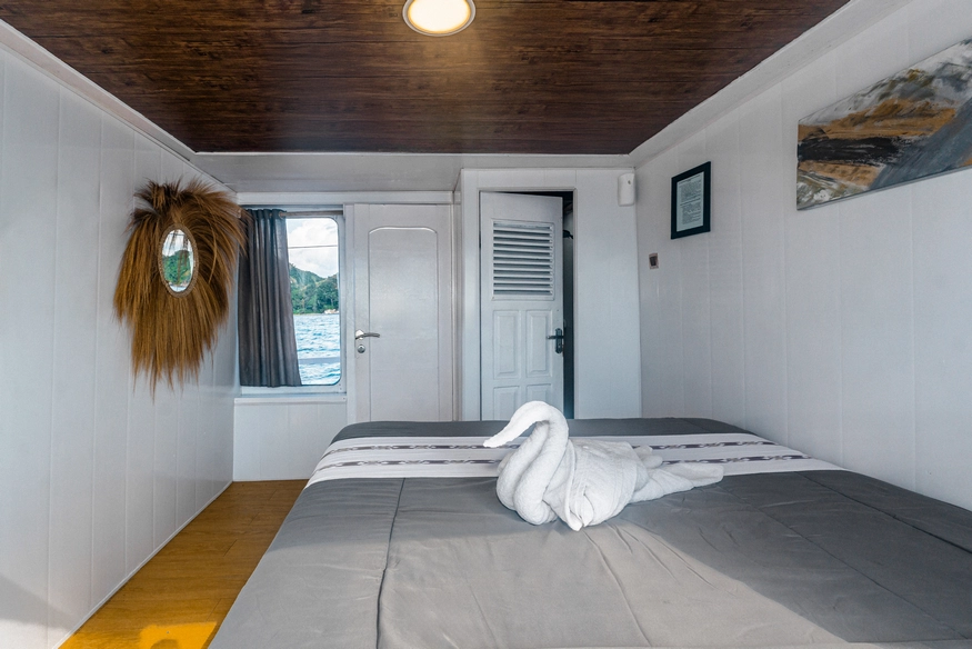 Private Cabin 2