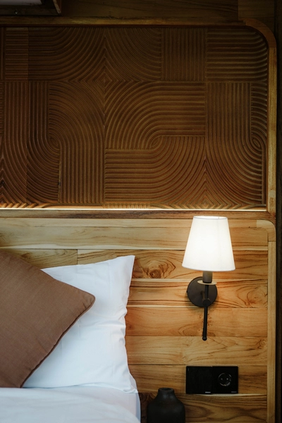 Candi Cabin