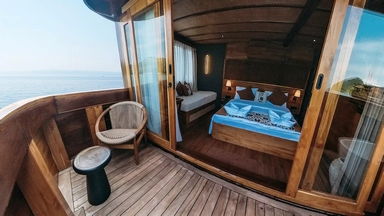 Candi Cabin