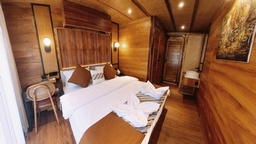 Keris Cabin