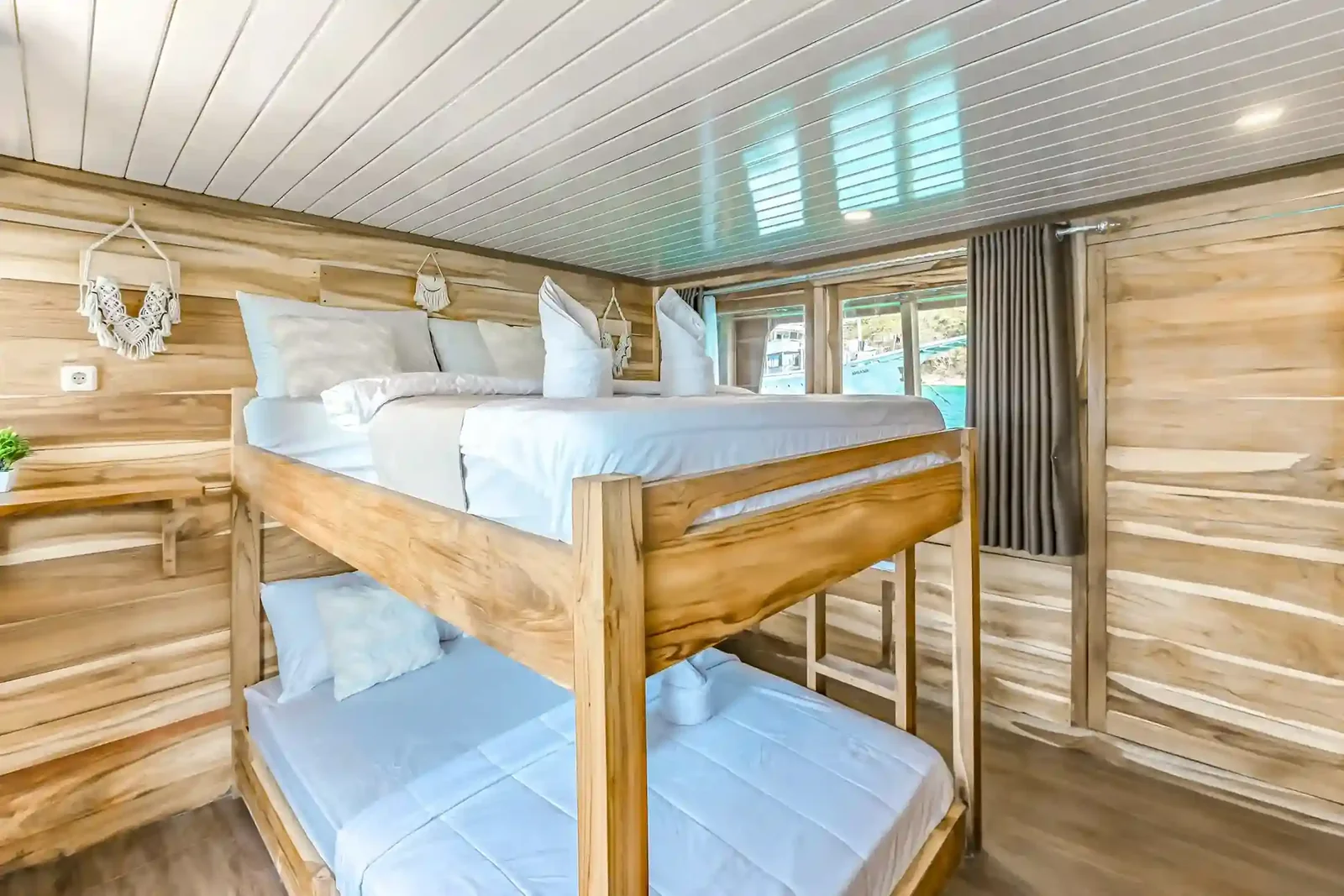 Shared Cabin