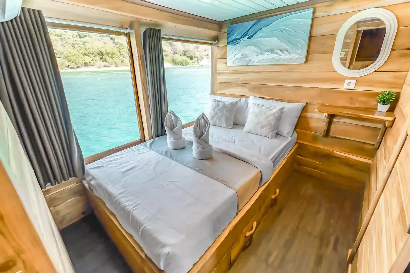 Superior Cabin