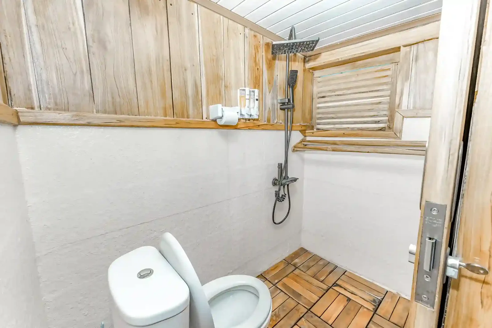 Superior Cabin