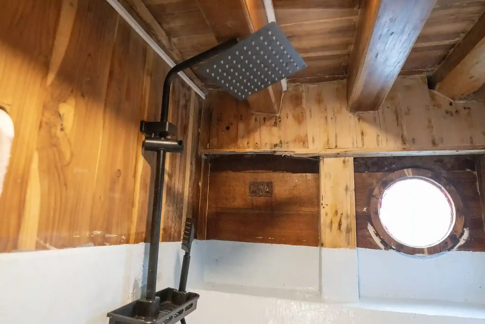 SUperior Cabin 2