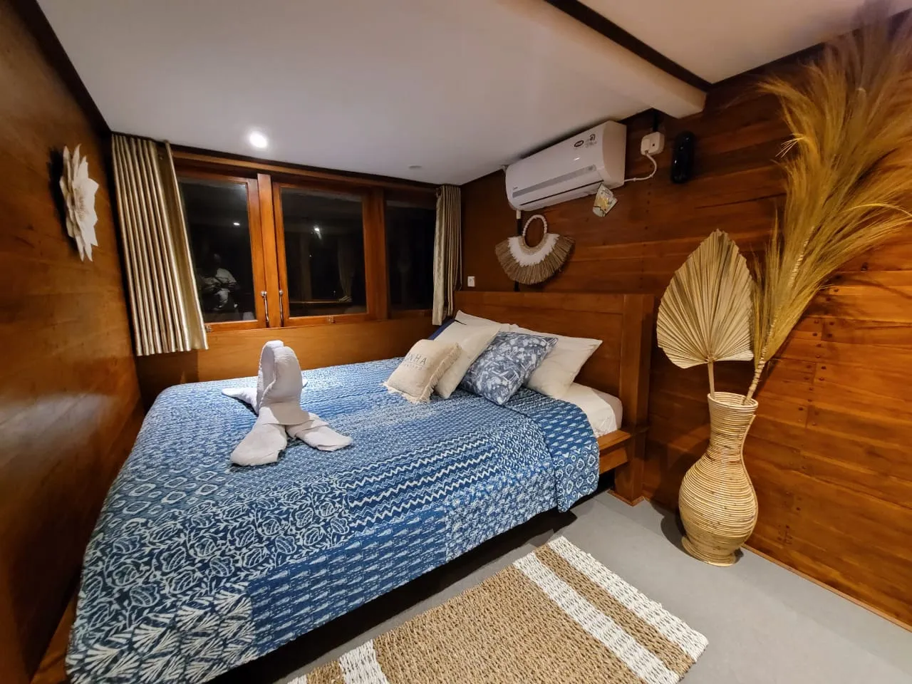Deluxe Cabin