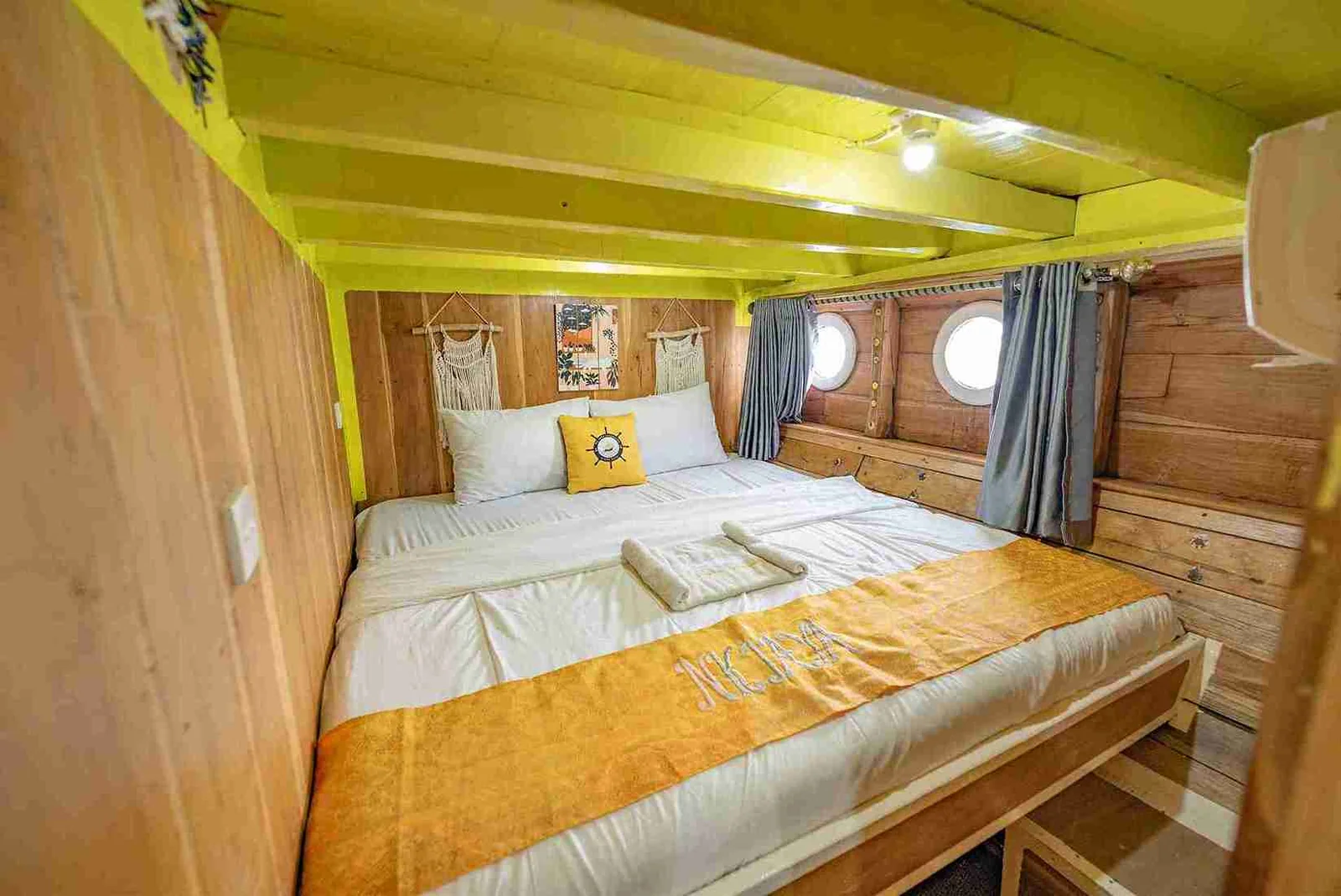 Superior Cabin 2
