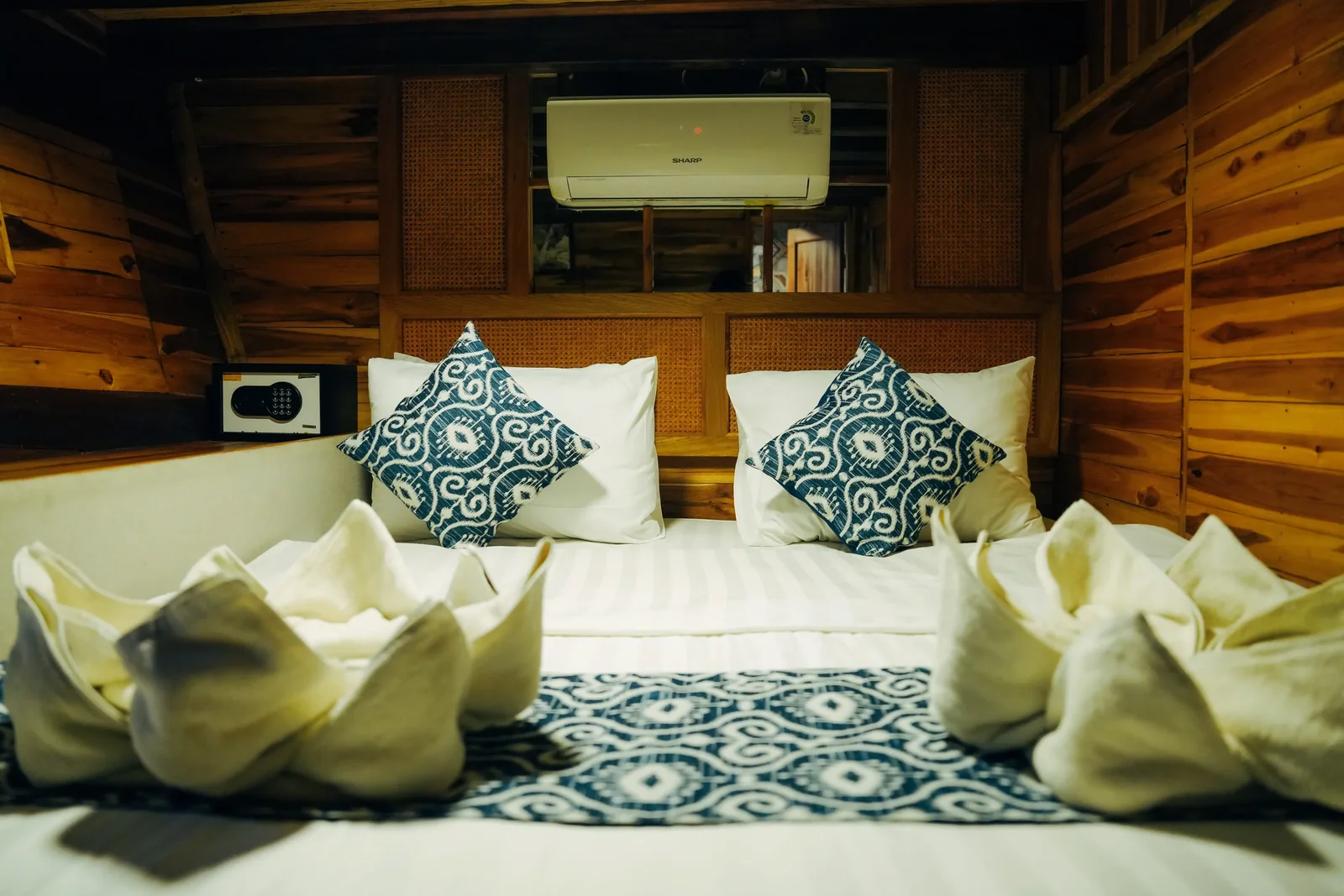 Deluxe Cabin