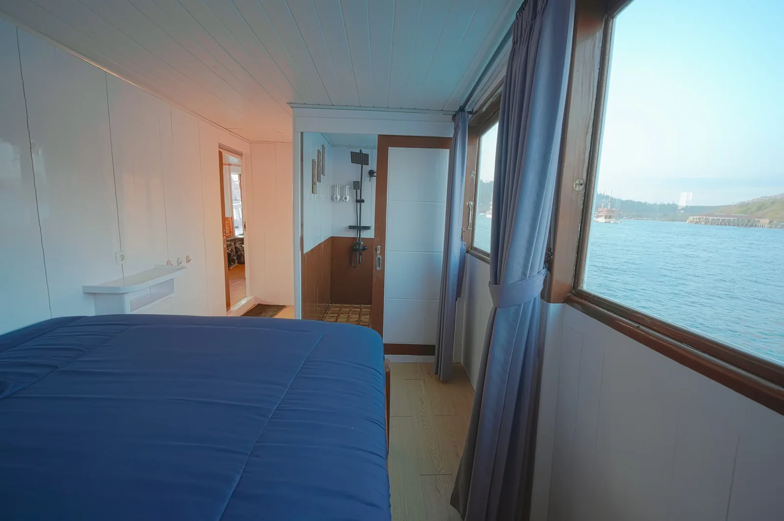 Signature Cabin