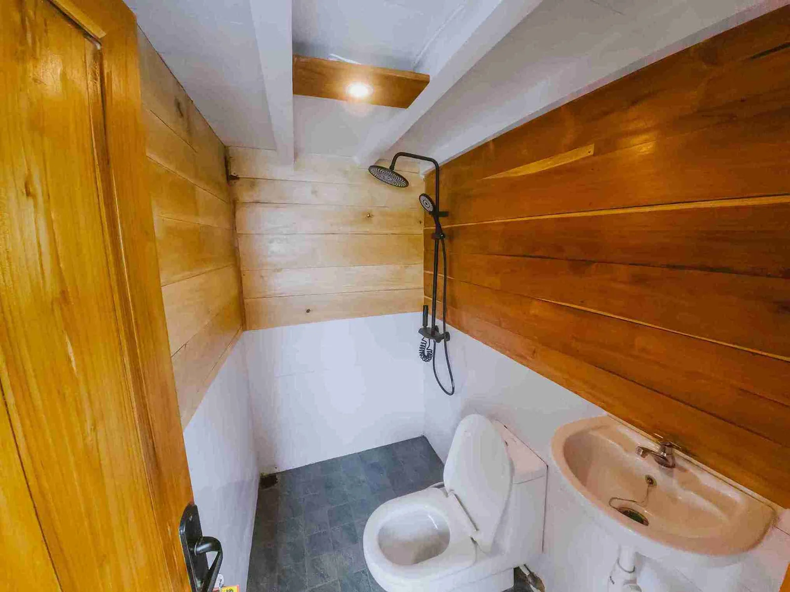 Master Cabin 1