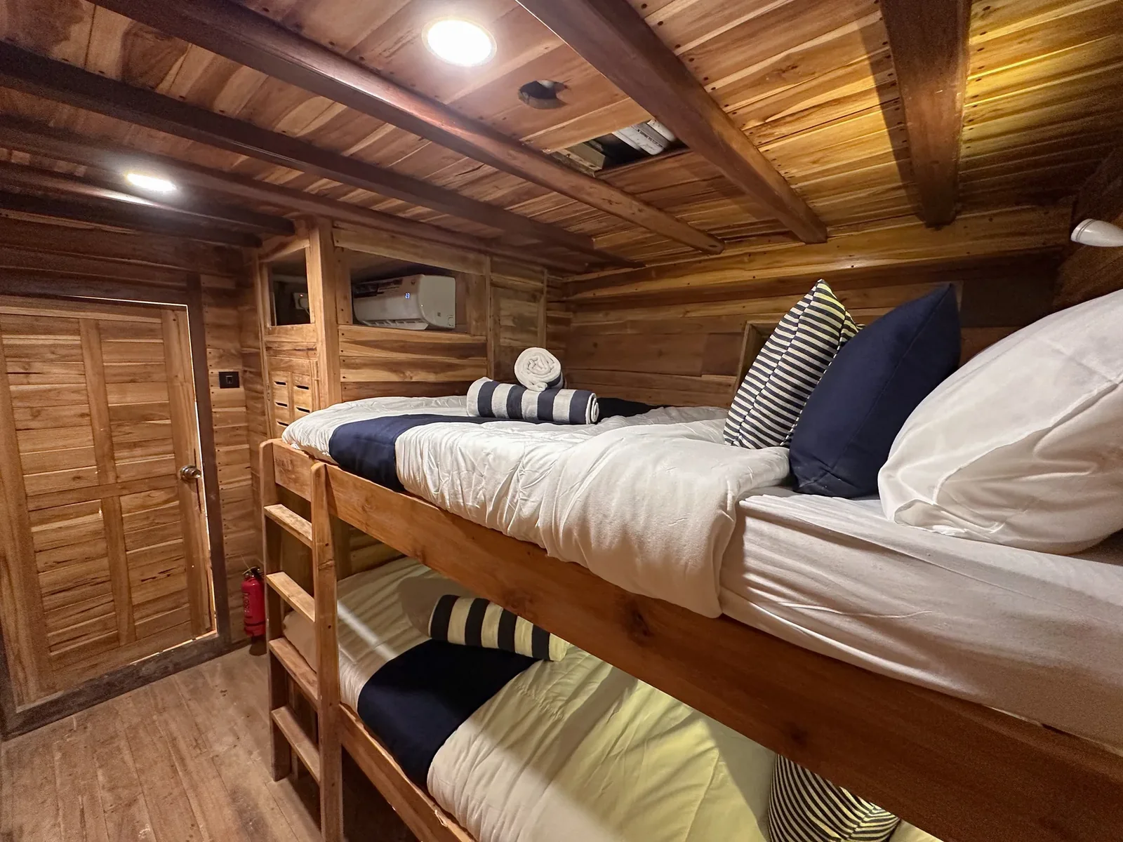Coral Cabin