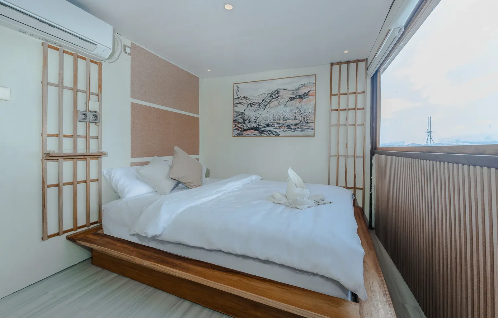 Master Cabin 1