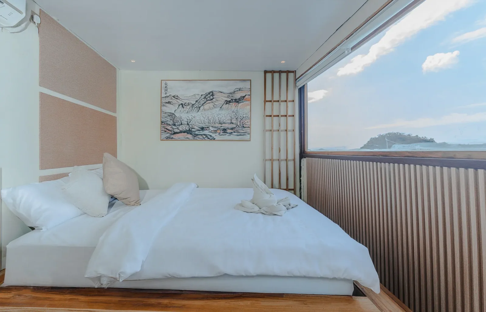 Master Cabin 1