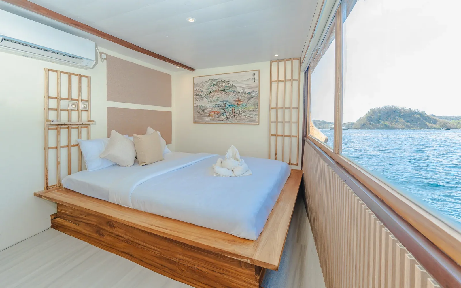 Master Cabin 1