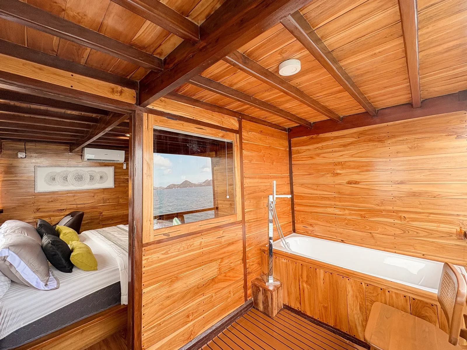 Master Cabin