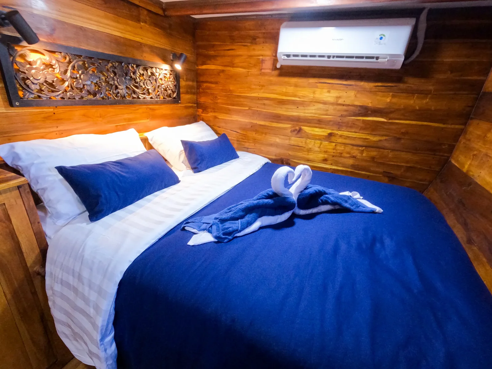 Coral Cabin