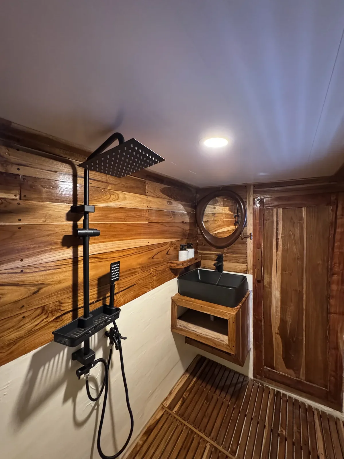 Phoenix Cabin