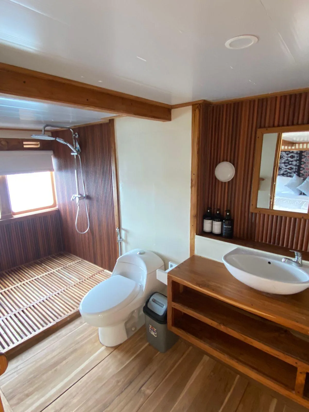 Deluxe Cabin