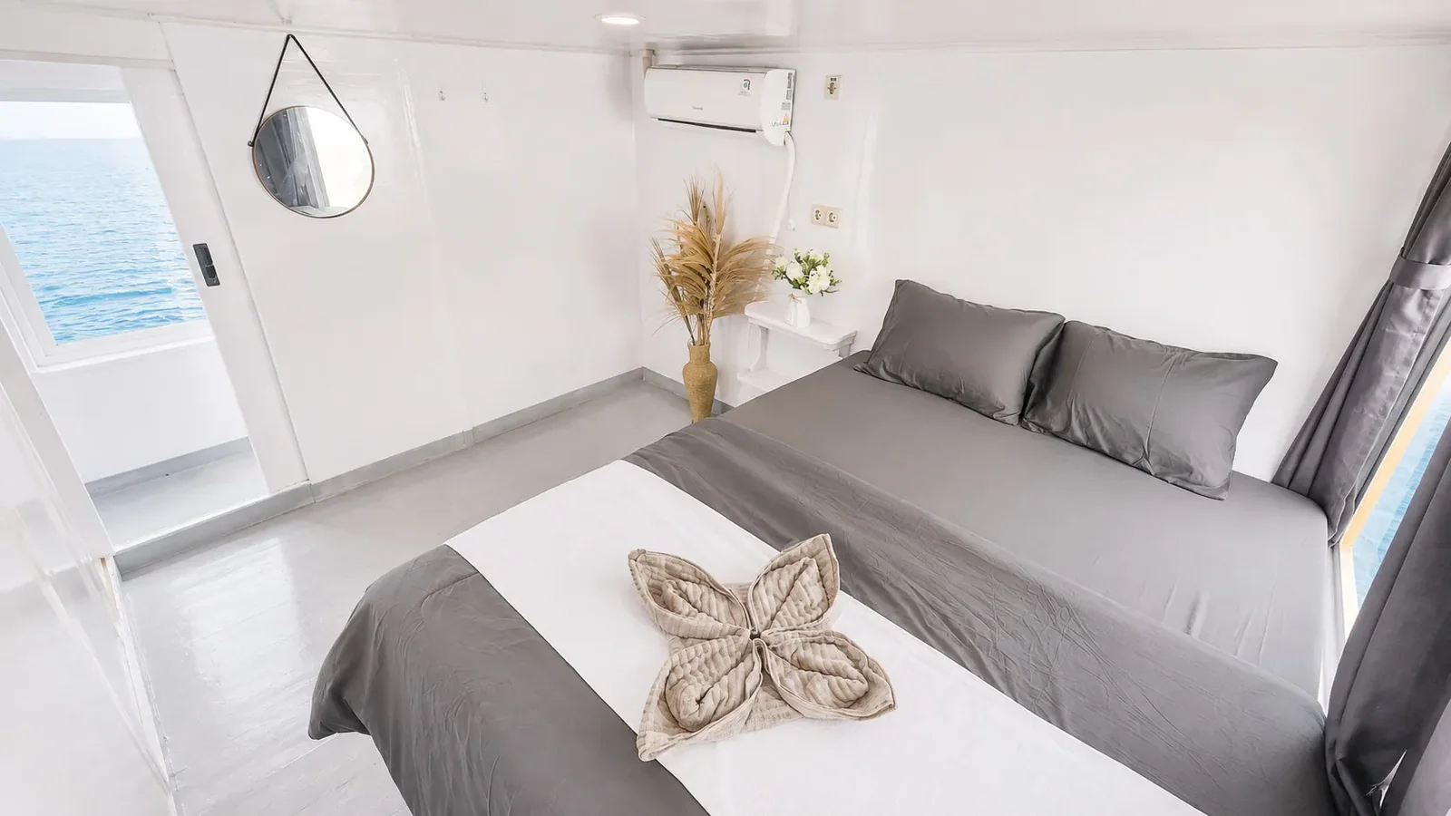 Deluxe Cabin