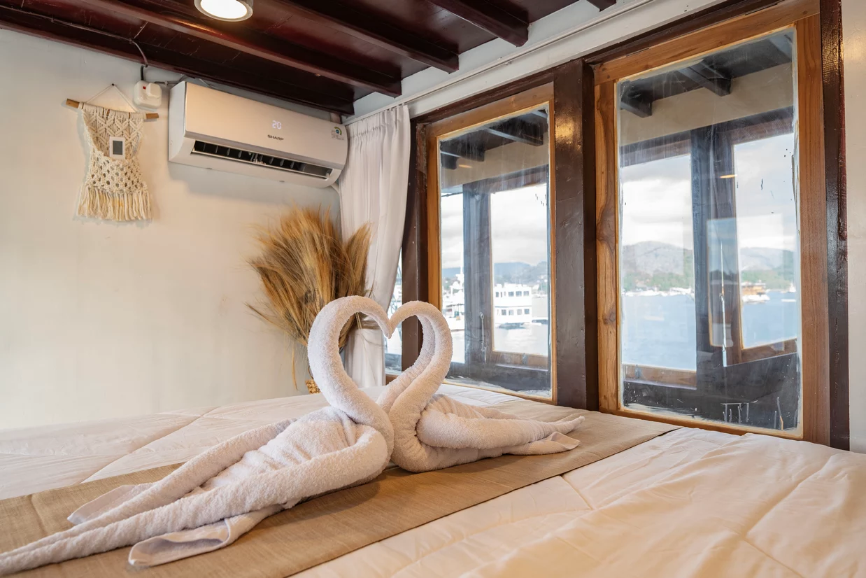 Deluxe Cabin