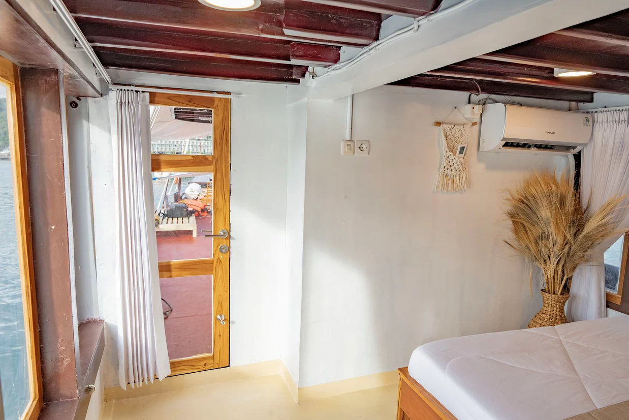 Master Cabin