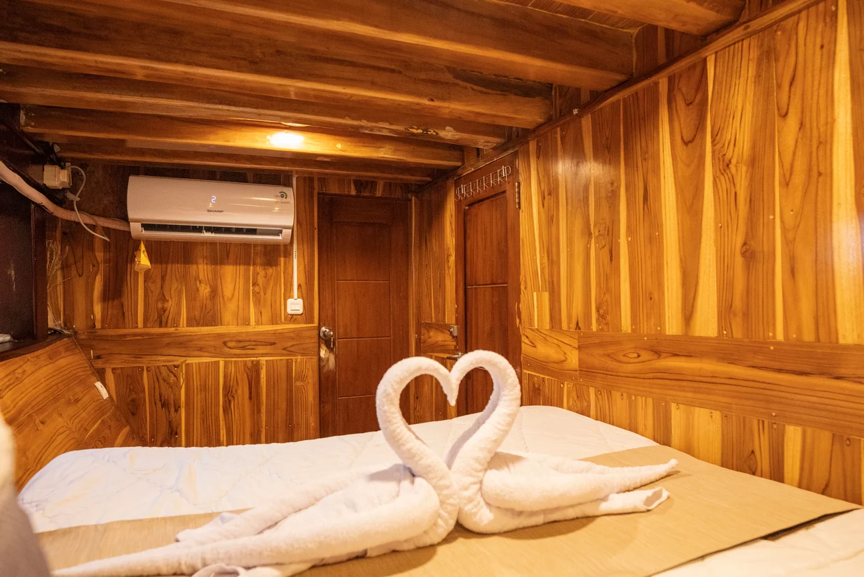 Superior Cabin 2