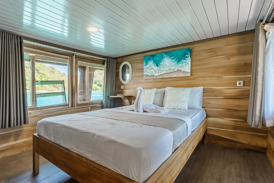Deluxe Cabin 1