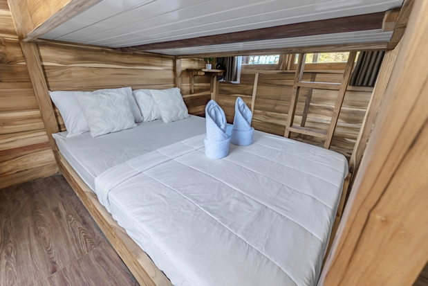 Shared Cabin