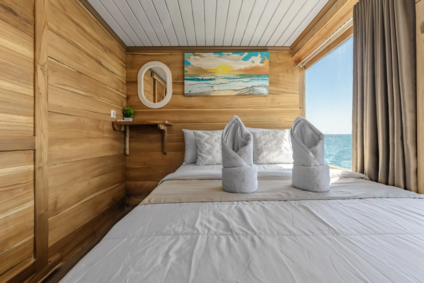 Superior Cabin 2
