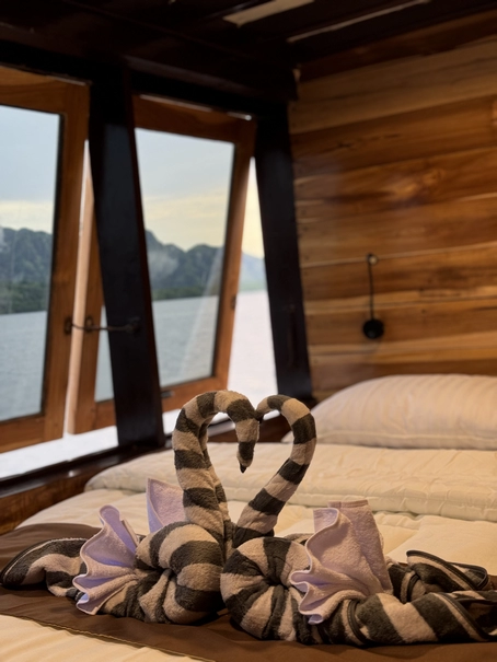 Signature Cabin 1