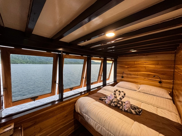 Signature Cabin 1