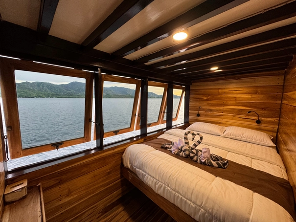 Signature Cabin 1