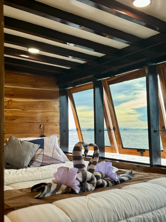 Signature Cabin 2