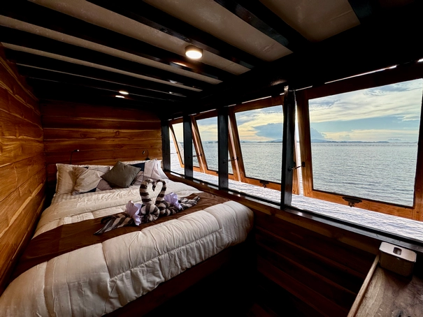 Signature Cabin 2