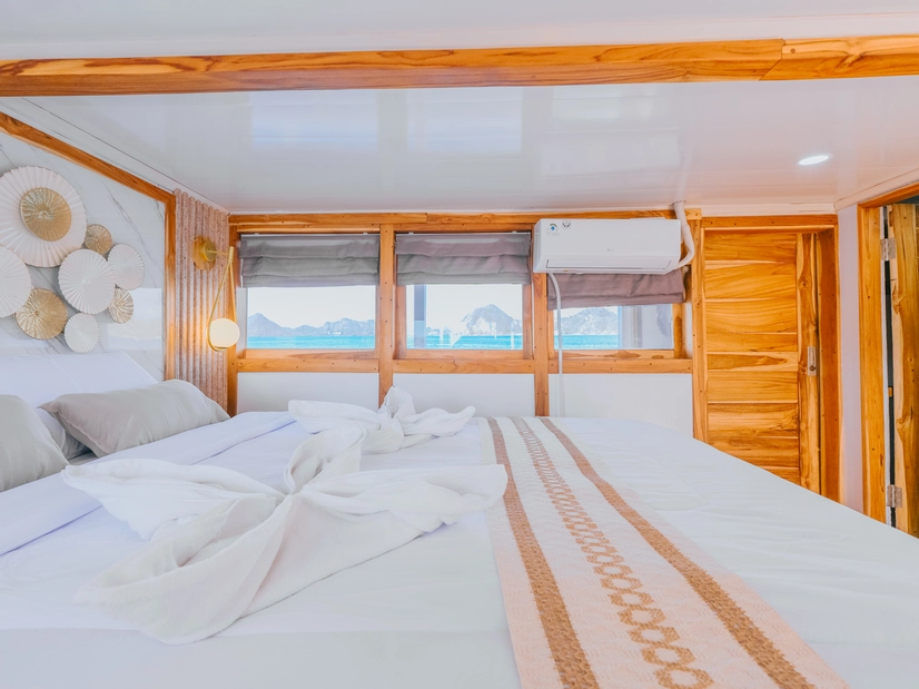 Private Cabin 1