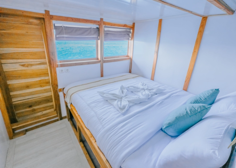 Private Cabin 2