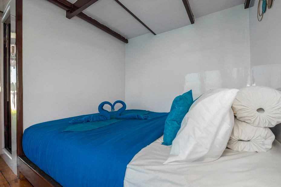 Deluxe Cabin 2