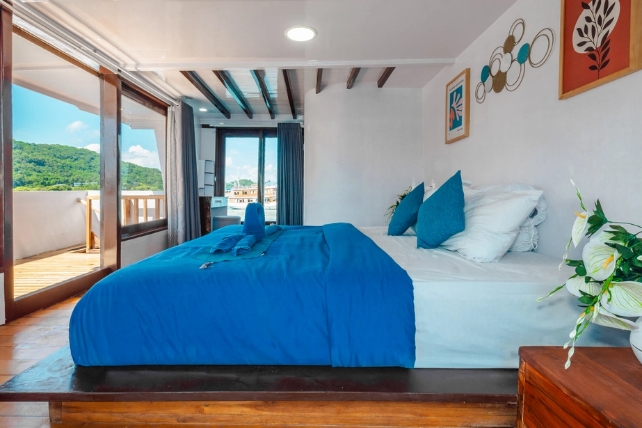 Master Cabin