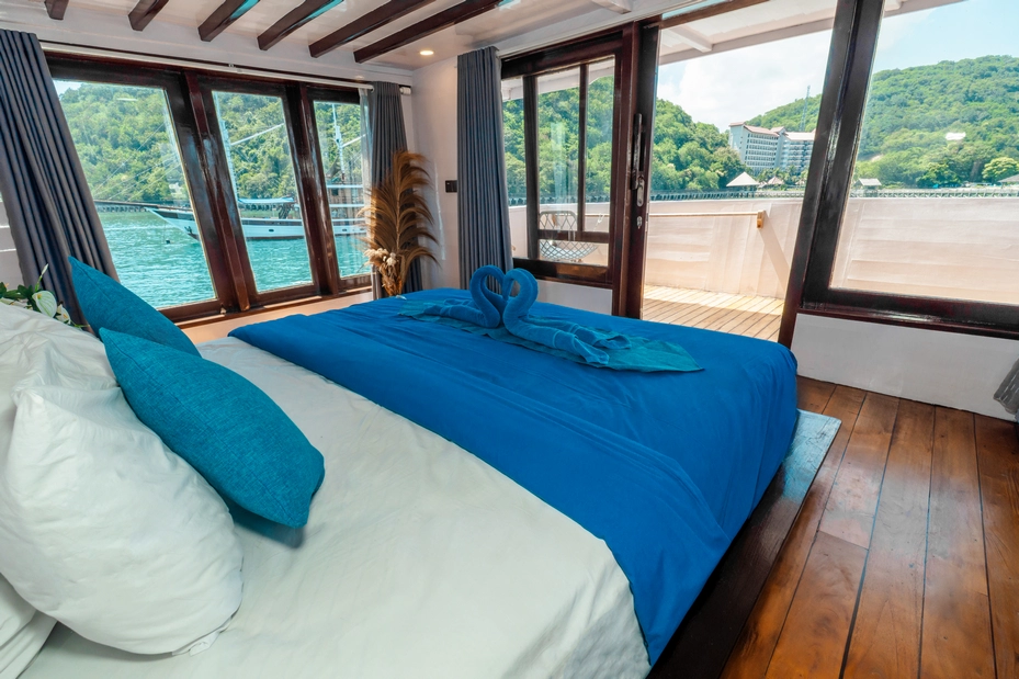 Master Cabin