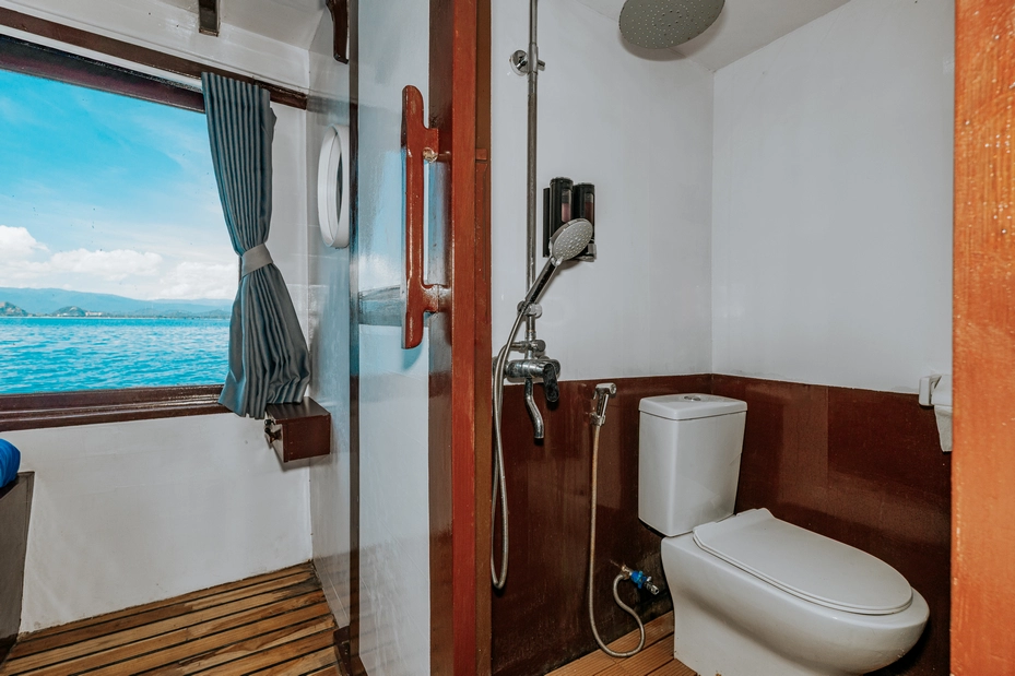 Superior Cabin 1